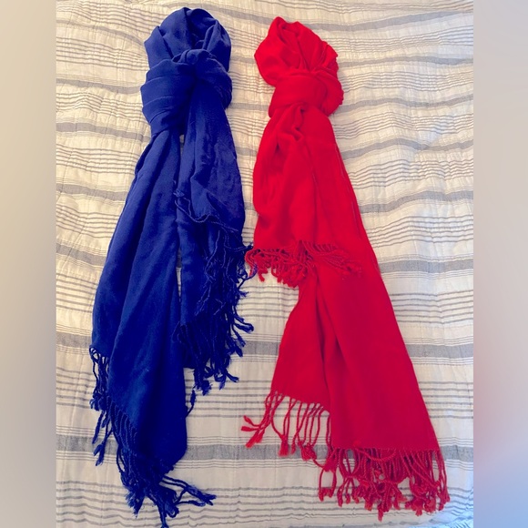 Jones New York Accessories - Bundle of two Jones New York Super Soft Scarves